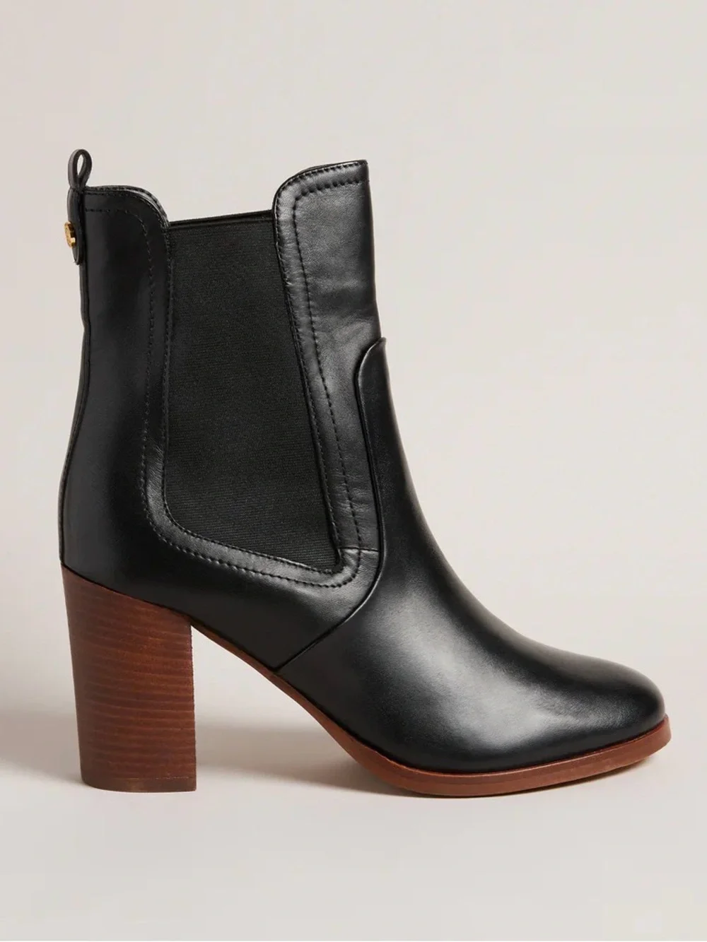 Ted Baker London Black Leather Chelsea Block Heel Ankle Boot Classic Timeless